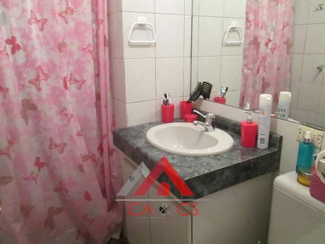 CASA A PASOS DEL CENTRO DE QUILPUE 4 DORMITORIOS 2 BAÑOS - Imagen 14
