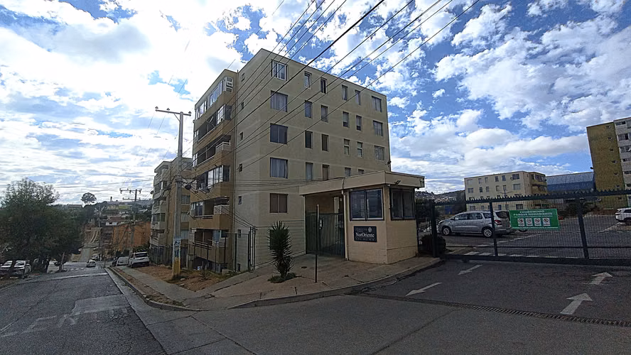 DPTO 3dorm con estacionamiento / Condominio Nororiente - Reñaca Alto