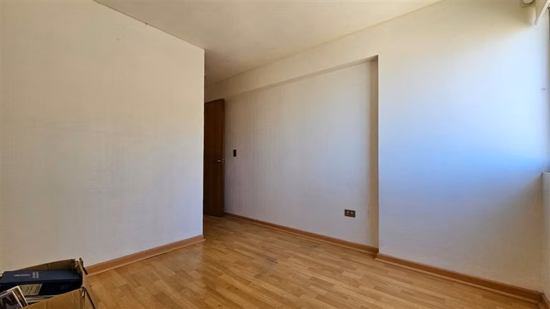 Departamento en venta de 3 dorm. en La Serena Av del Mar