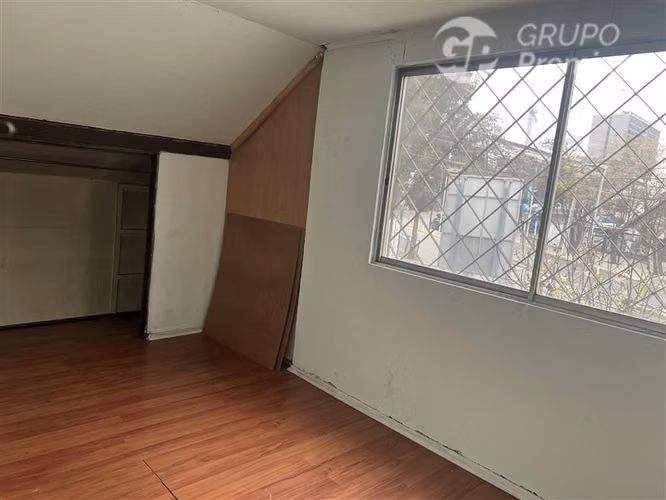 VENTA CASA 4 D/2B 76M2/187 M2 METRO MIRADOR LA FLORIDA