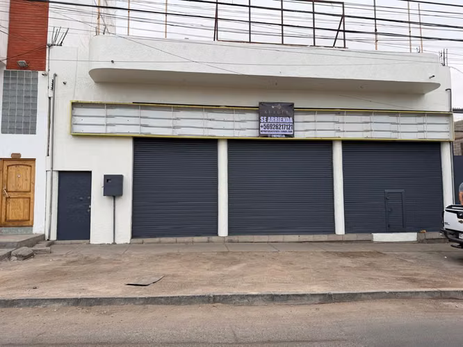Local comercial grande para empresa de logistica y otros