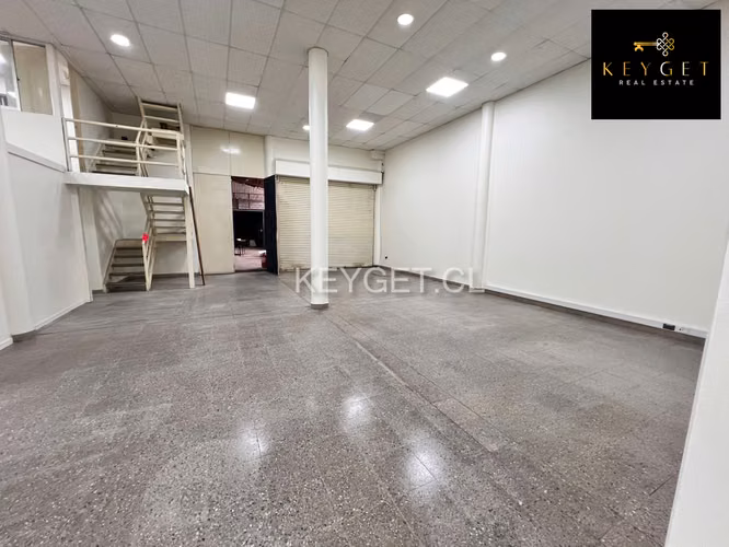 Local comercial grande para empresa de logistica y otros