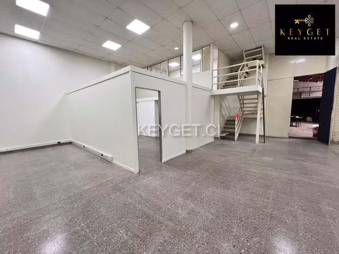 Local comercial grande para empresa de logistica y otros