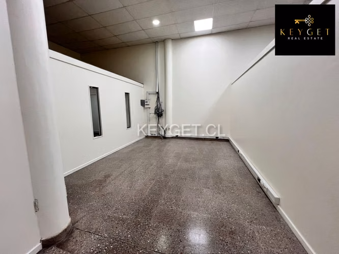 Local comercial grande para empresa de logistica y otros