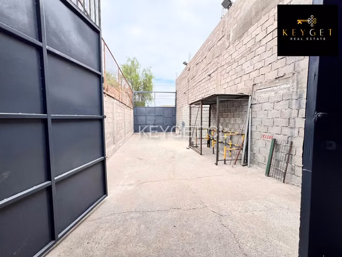 Local comercial grande para empresa de logistica y otros