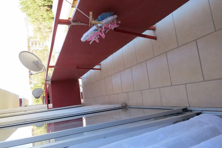 Dpto confortable amoblado con estacionamien (73856)