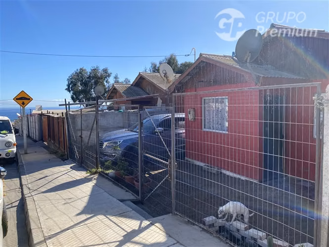 Casa en venta de 2 dorm. en La Higuera