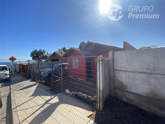 Casa en venta de 2 dorm. en La Higuera