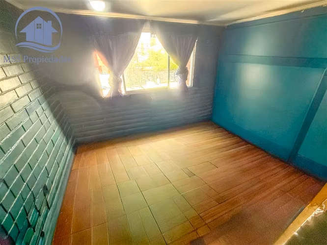 Oportunidad en La Florida Casa 2D/1B Metro lo Quillayes