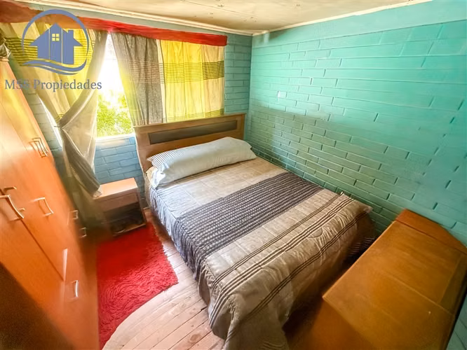 Oportunidad en La Florida Casa 2D/1B Metro lo Quillayes
