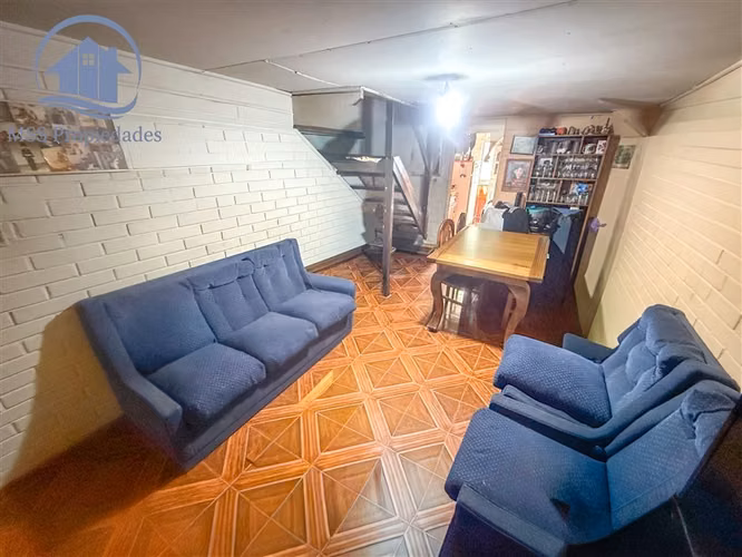 Oportunidad en La Florida Casa 2D/1B Metro lo Quillayes