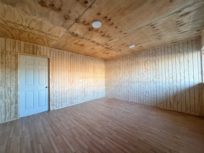 BODEGA NUEVA CON OFICINA SECTOR TECHO PARA TODOSS