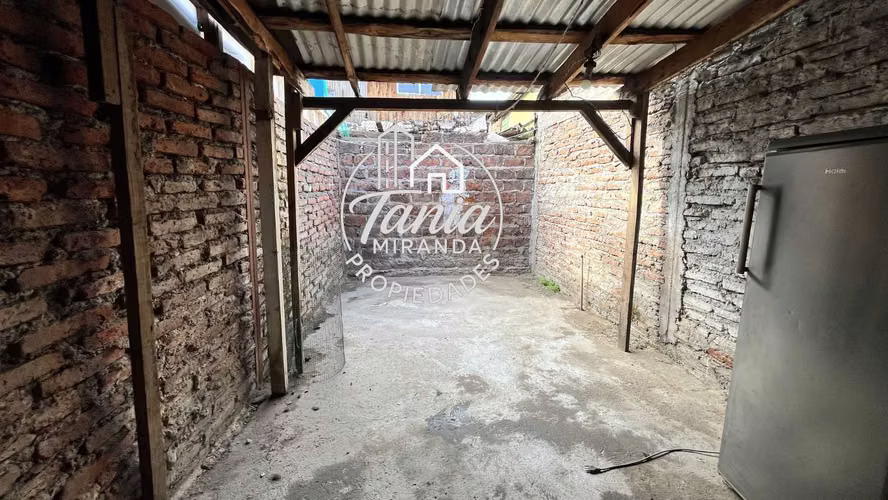 Casa Luminosa con Excelente Conectividad (174023)