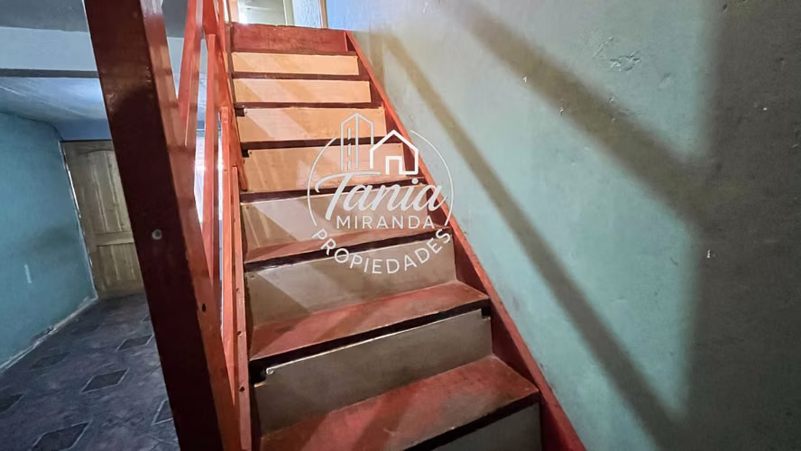 Casa Luminosa con Excelente Conectividad (174023)