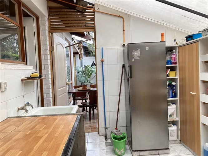 CASA EN VENTA en Las Condes 3 Dormitorios 2 Estacionamientos