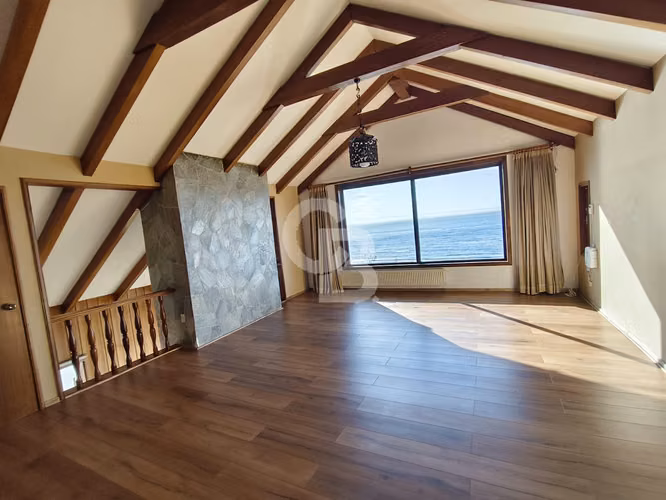 Arriendo de lujo en Puerto Varas - Comercial.