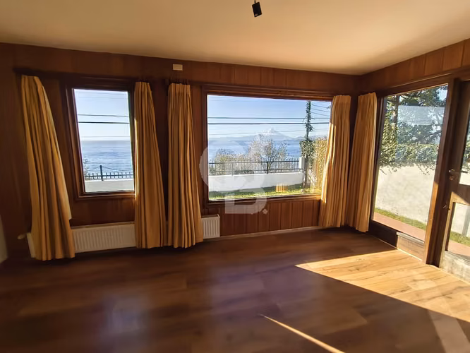 Arriendo de lujo en Puerto Varas - Comercial.