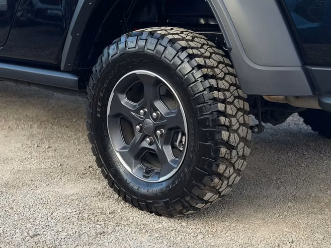 JEEP GLADIATOR 2024