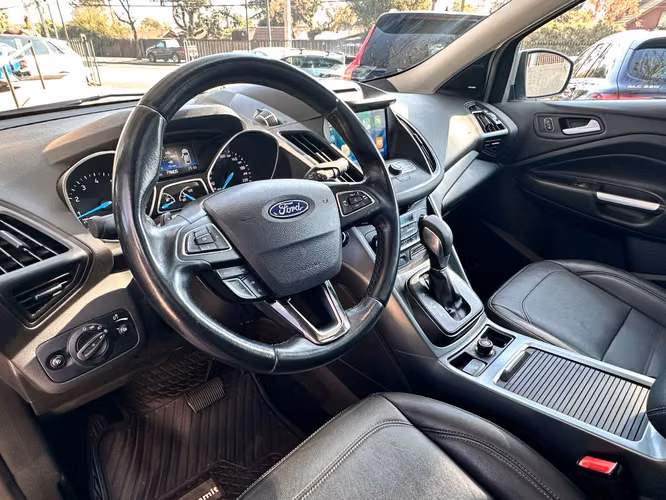 FORD ESCAPE TITANIUM AWD 2.0 ECOBOOST 2018