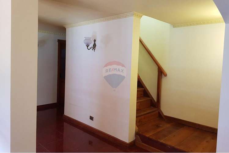 Se vende casa con piscina en conchalí - Imagen 21