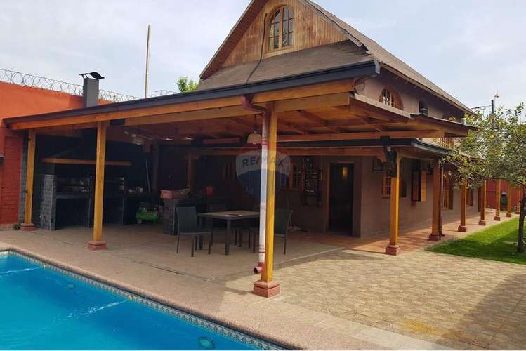 Se vende casa con piscina en conchalí - Imagen 7