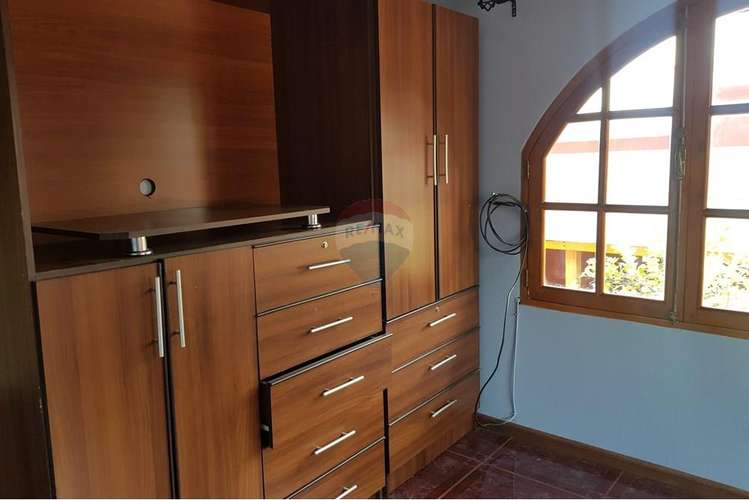 Se vende casa con piscina en conchalí - Imagen 22