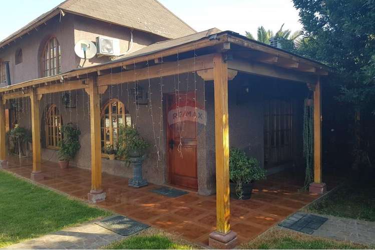 Se vende casa con piscina en conchalí - Imagen 6