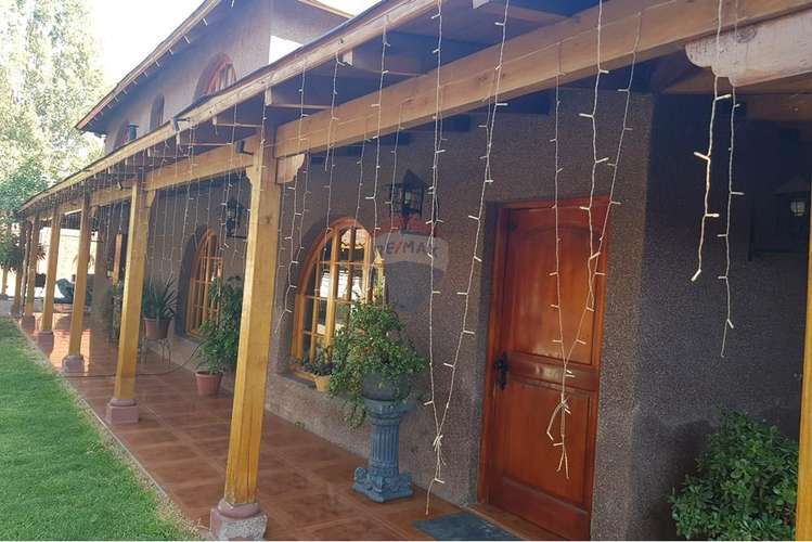 Se vende casa con piscina en conchalí - Imagen 37
