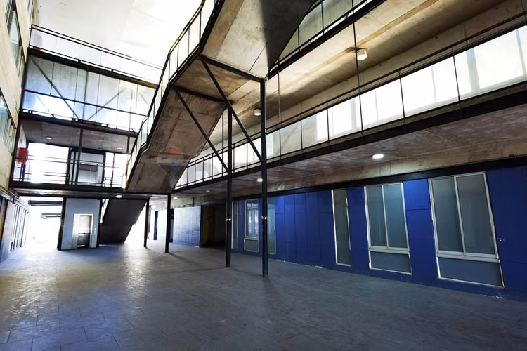 Edificio institucional/educacional en venta