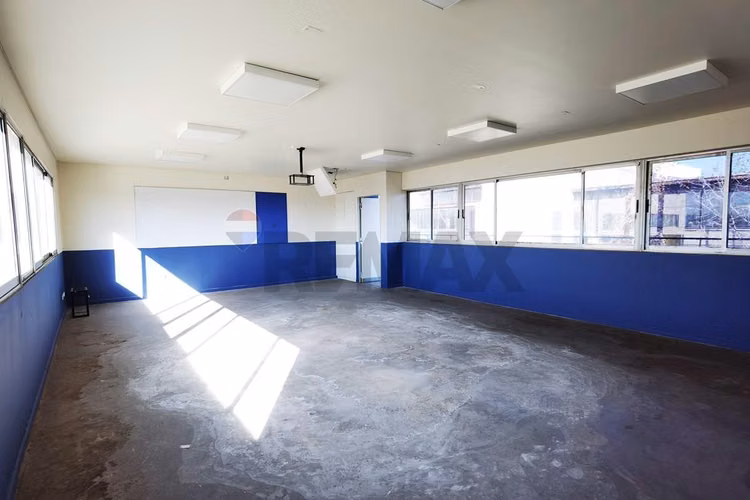 Edificio institucional/educacional en venta