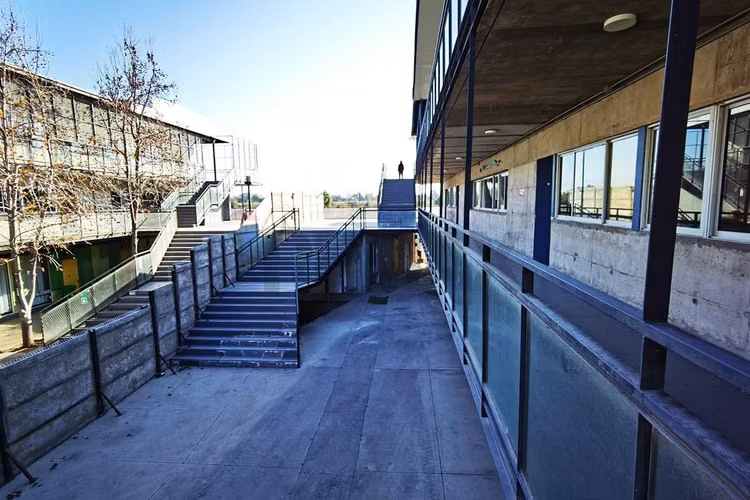 Edificio institucional/educacional en venta