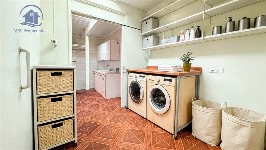 CASA Av central con ruta 5