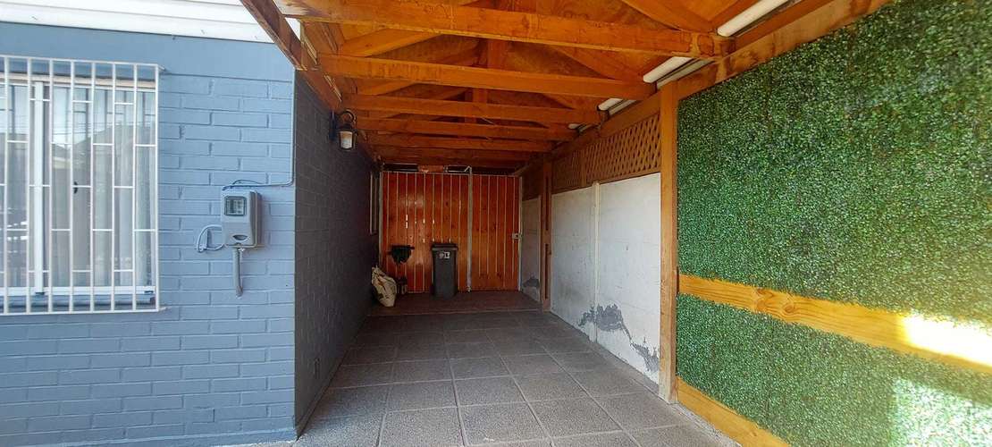 Amplia Casa con Jardín Privado (174095) - Imagen 2
