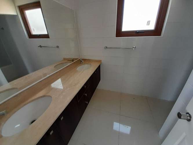 Nueva gran Terreno, 4 Dormitorios, Piscina (174078)