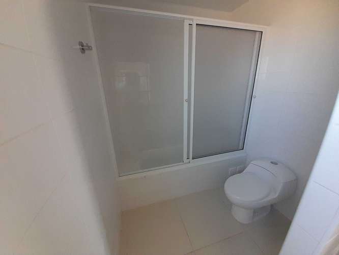 Nueva gran Terreno, 4 Dormitorios, Piscina (174078)