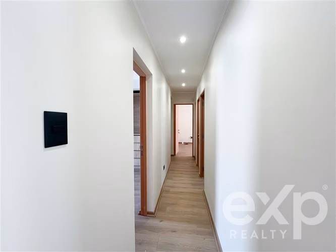 Casa en venta de 4 dorm. en Vitacura