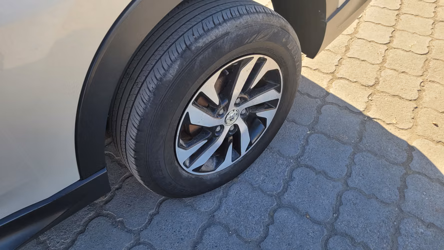 Toyota RUSH XLT 1.5 FULL MEC. 1.5 • 4x2 • Mecánica • 2021