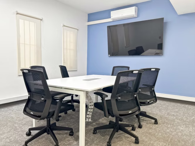 Oficina en arriendo ubicado en Centro Histórico de Santiago