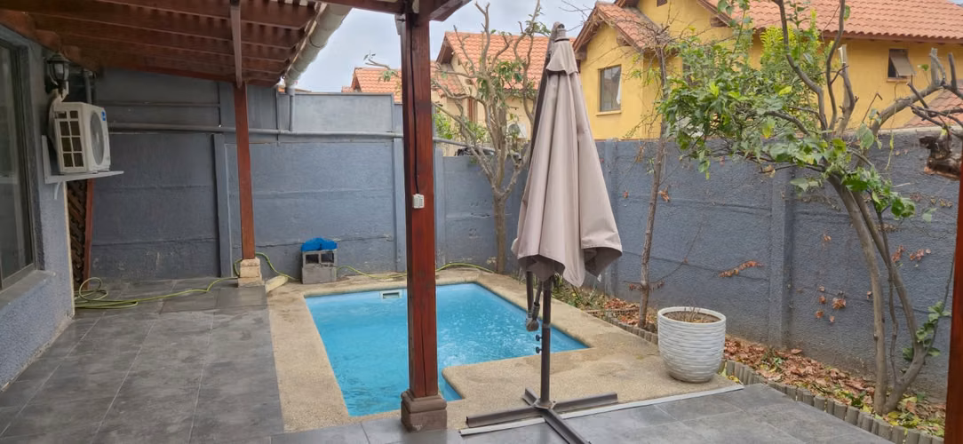 Arriendo Casa-local Comercial Peñalolén Peluqueria/consulta/Veterinaria