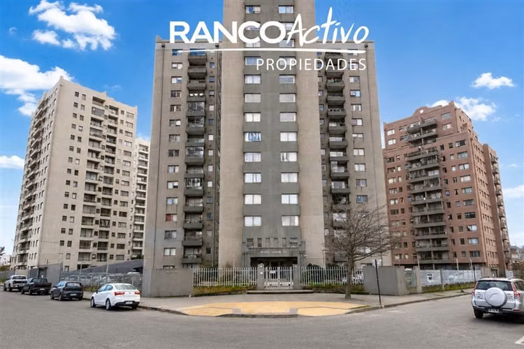 En venta Departamento 3D/2B Soleado, Plaza Mayor, Concepcion