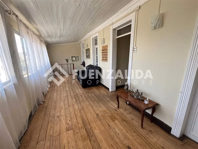 OPORTUNIDAD DE INVERSIÓN CASA 5 DORMITORIOS!!! - Imagen 4