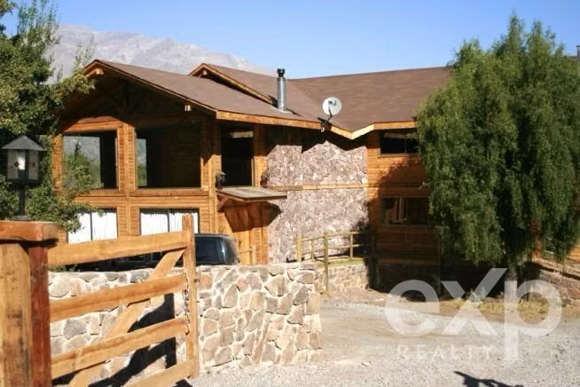 Casa en arriendo 7 H,4B. TINAJAS en San Esteban