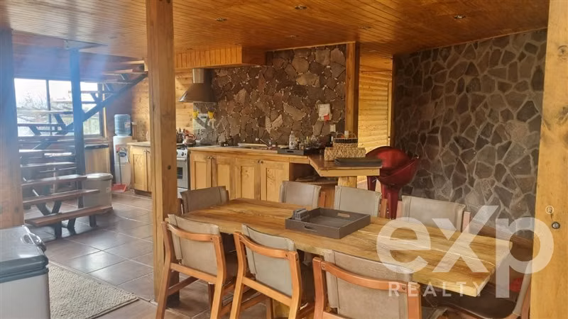 Casa en venta 7 H,4B. TINAJAS en San Esteban