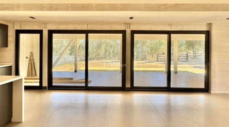 Casa en venta de 3 dorm. en Maitencillo Condominio