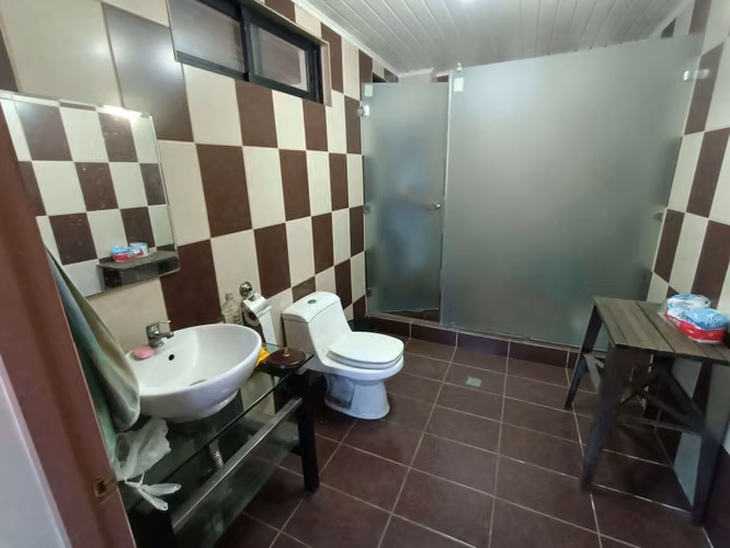 Casa con galpón en Lo Espinoza – Gran Terreno