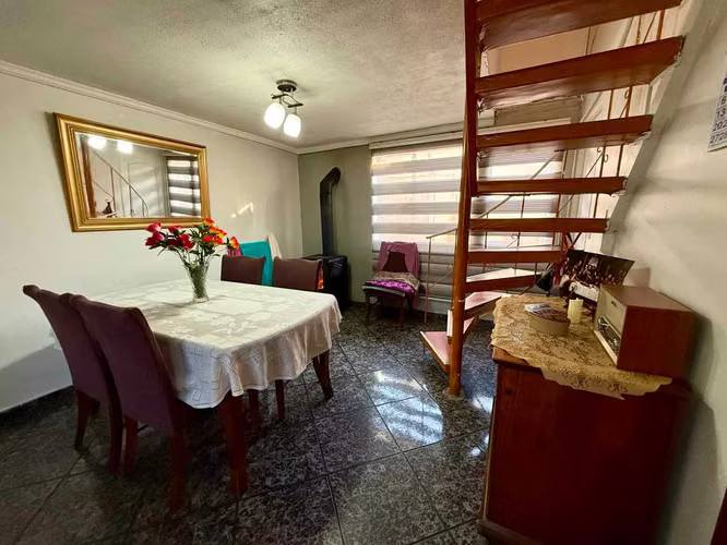 Amplia Casa Familiar Coronel (174225)