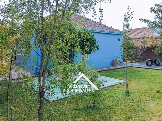Casa Remodelada en Barrio Pucará, Ñuñoa 490 m 4D/3B