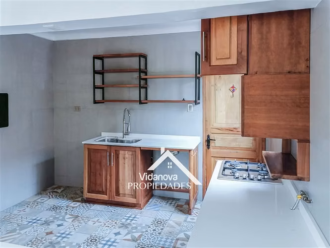 Casa Remodelada en Barrio Pucará, Ñuñoa 490 m 4D/3B