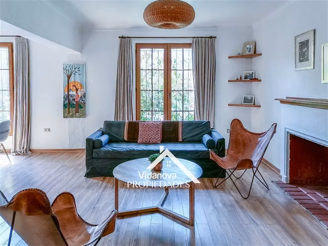 Casa Remodelada en Barrio Pucará, Ñuñoa 490 m 4D/3B