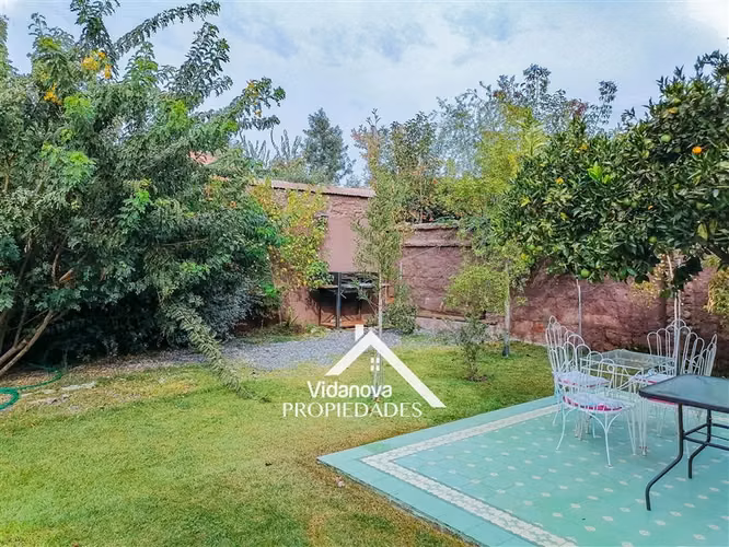Casa Remodelada en Barrio Pucará, Ñuñoa 490 m 4D/3B